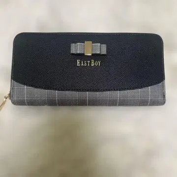 EASTBOY 체크 무늬 장지갑