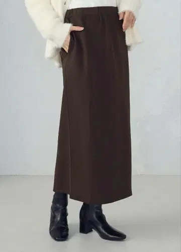 택 없음 새상품 종이상자 니트 내로우 스커트 브라운