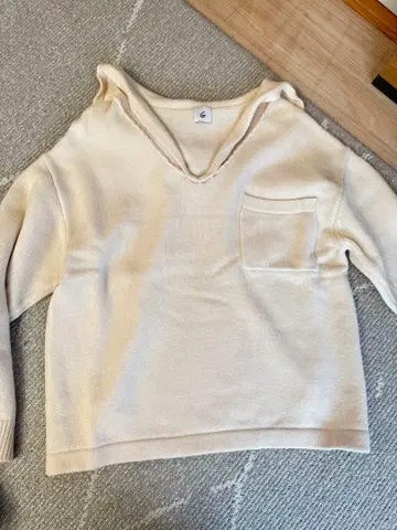 6 ROKU beauty&youth 세일러 상의