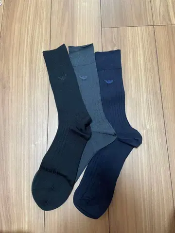 EMPORIO ARMANI 리브 삭스 3세트