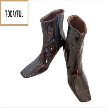 투데이풀 스퀘어 숏부츠 에나멜 38인치 24.5cm