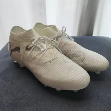 푸마 퓨처 8 프로 HG/AG