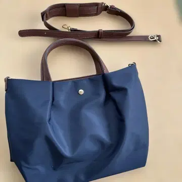 네이비 나일론 토트백