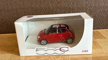 FIAT 500 1/43 스케일 모델 레드