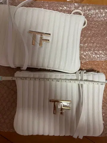 TF 화이트 스트라이프 파우치