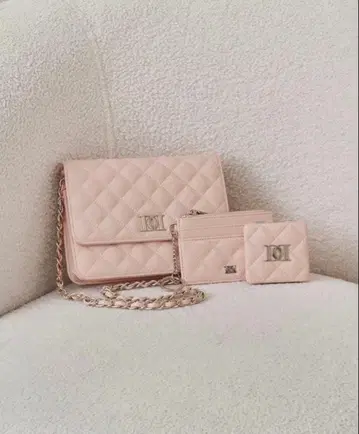 다리치 DD 로고 퀼팅 트래블 세트 핑크