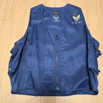 라디오 베스트 L 사이즈 구제 의류.