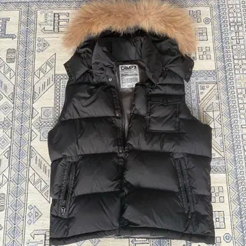 새상품급 CAMP7 블랙 다운 베스트 M 사이즈