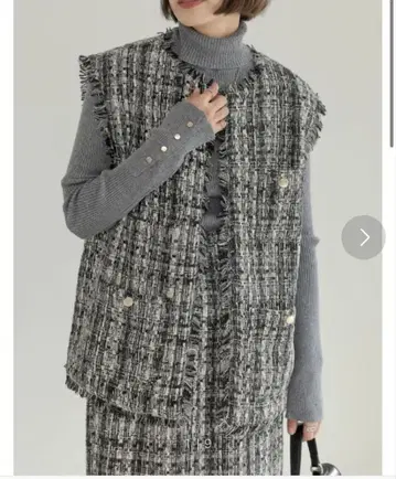 트위드 포켓 부착 베스트 L 사이즈