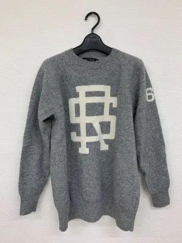 그레이 니트 스웨터 로고 61