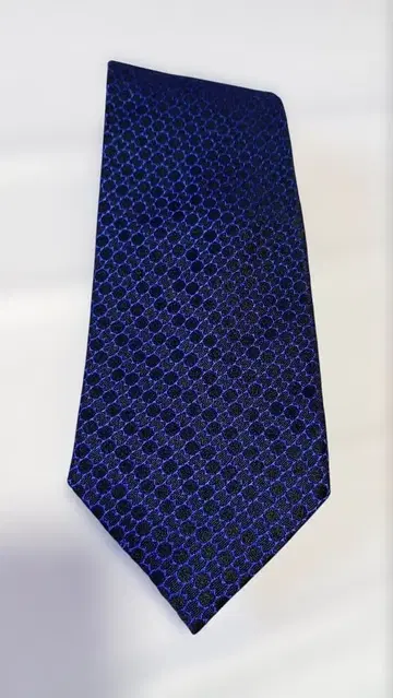 TAKEO KIKUCHI 네이비 도트 넥타이 실크 100% 새상품급