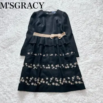 엠즈 그레이시 원피스 벨트 리본 꽃무늬 자수 울 블랙
