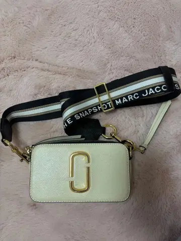 MARC JACOBS 숄더백 화이트/블랙