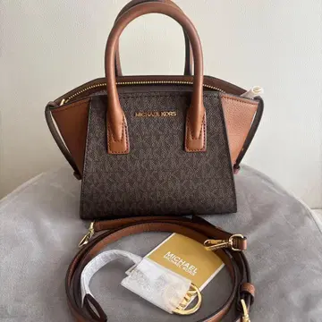 새상품 MICHAEL KORS 미니 숄더백