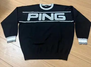 PING 로고 스웨터 블랙 화이트
