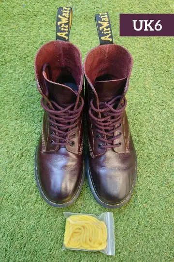 닥터마틴 1460 8홀 부츠 UK6 25cm