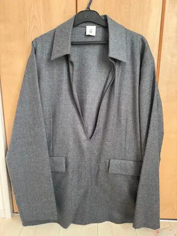 그레이 V넥 테일러드 자켓 사이즈 6