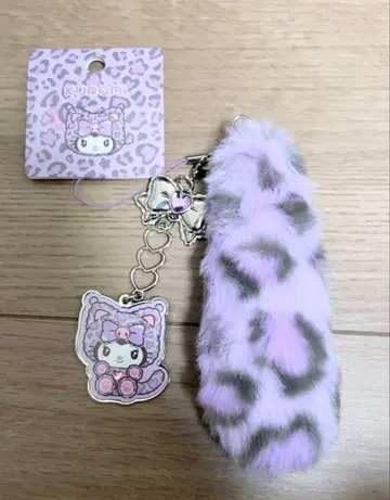 산리오 쿠로미 참 스트랩 갸루 고양이 퍼 레오파드 무늬