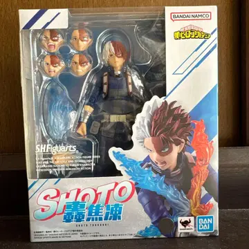 SHFiguarts 토도로키 쇼토 피규어
