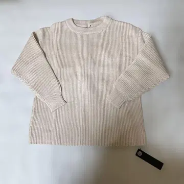 지나시스 뒤틀림 스웨터