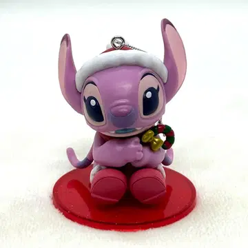 디즈니 스티치 산타 모자 피규어