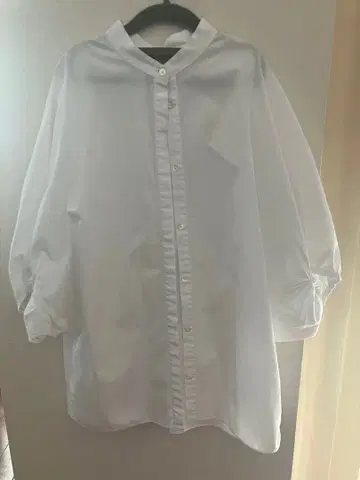 [ The Secret Closet ] 화이트 벌룬 슬리브 셔츠