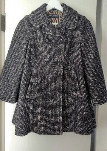 돌체앤가바나 트위드 코트 새상품급