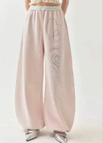 PELLICULE 페리큐르 맨투맨 핑크