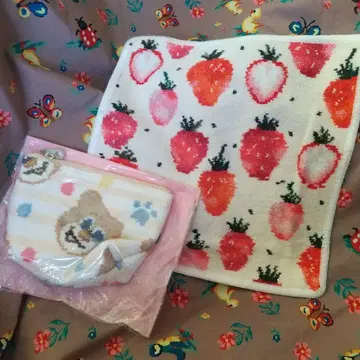 새상품 B급 페이러 스트로베리 손수건 테디 파우치