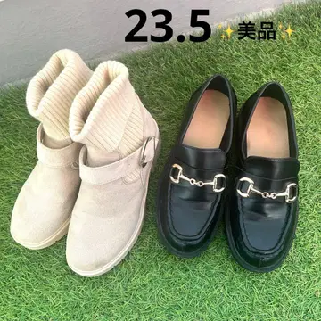 새상품급 여성용 신발 2켤레 묶음 판매 24.0