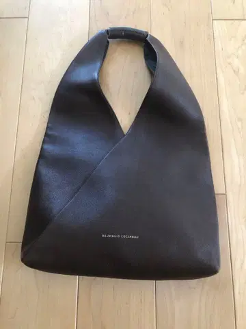 BRUNELLO CUCINELLI 브라운 숄더백