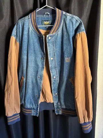 Dunbrooke 봄버 자켓 데님 블루