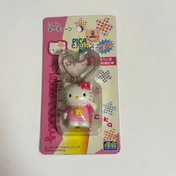 산리오 헬로키티 레트로 레어 키티 라이트 키체인