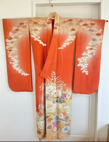 연한 오렌지 꽃무늬 후리소데 실크 앤티크 다이쇼 로망 성인식