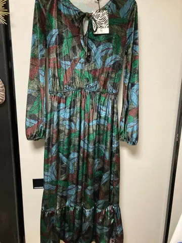 이탈리아제 리프 무늬 벨로아 소재 맥시 원피스