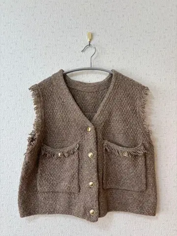 부주르트 프린지 니트 베스트 미사용 새상품 택 포함