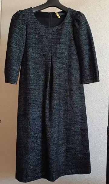 블랙 x 실버 라메 7부 소매 원피스 벨트 포함