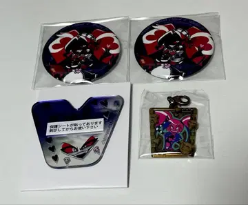 해즈빈 호텔 벨벳 메탈 참 거울 캔뱃지