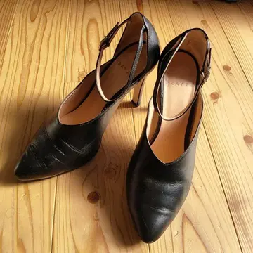 FRAY I.D 블랙 가죽 하이힐 38