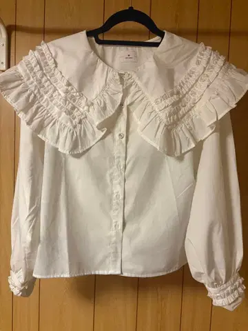 frillfrill 컬러 블라우스