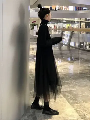 블랙 튤 하이넥 롱 원피스