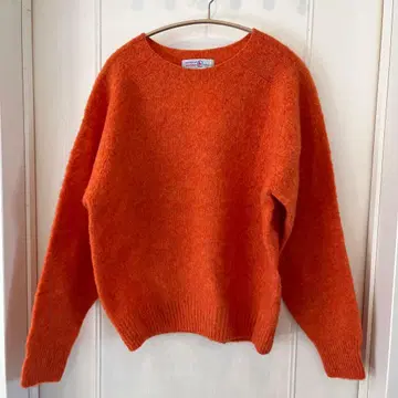 BEAUTY&YOUTH 오렌지 컬러 울 스웨터