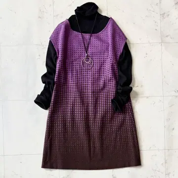 컨디션 최상 시빌라 도트 무늬 그라데이션 무릎 기장 원피스 울 혼방 퍼플