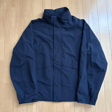 유니클로 윈드프루프 스탠드 블루종