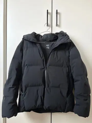 UNIQLO 심리스 다운 후드티