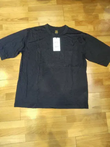 BATONER 네이비 T셔츠 사이즈 2 울 100%