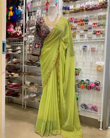 디자이너 사리 (Designer Saree)