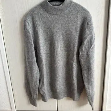 UNIQLO 그레이 모크넥 캐시미어 100% 스웨터