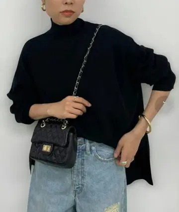 Loungedress 하이넥 총침 니트