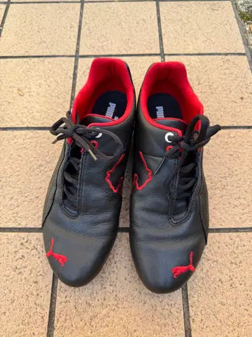 Puma 블랙/레드 드라이빙 슈즈